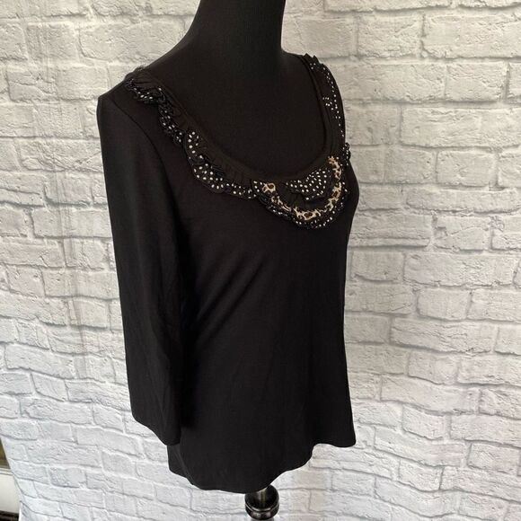 White House Black Market scoopneck Longsleeve ruffle front top black M - Picture 4 of 9